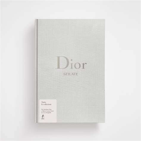 libro sfilate dior|Dior Sfilate .